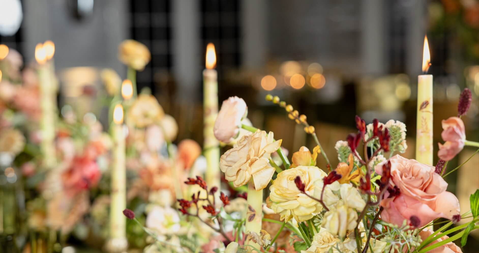 12 Best Candle Brands For Every Space | Dripless, Vegan, Bulk, & More